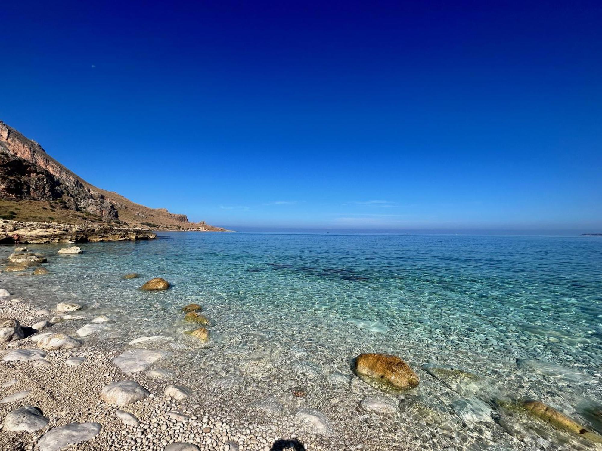 L'Oasi Una Pineta Sul Mare Custonaci Bagian luar foto