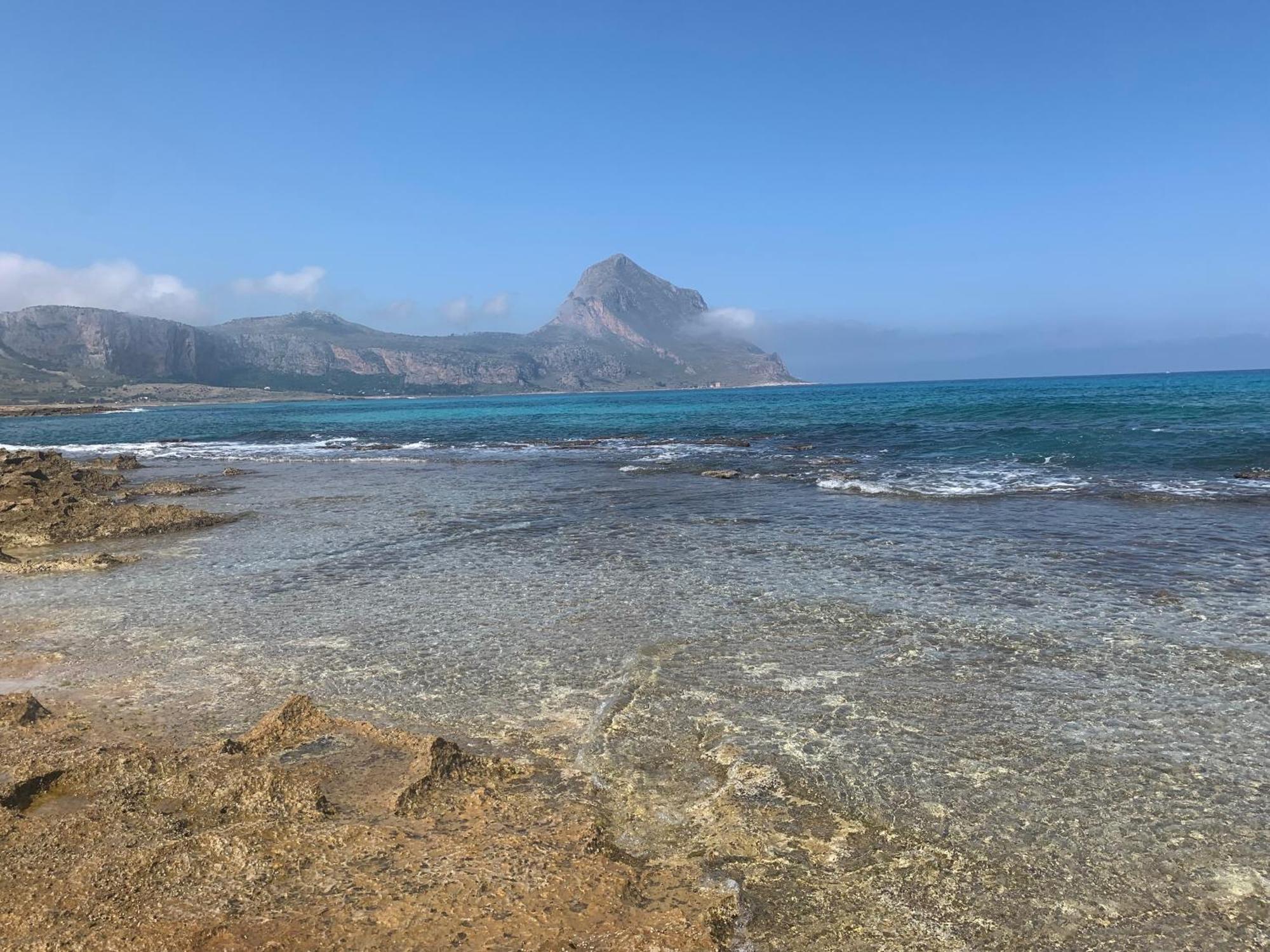 L'Oasi Una Pineta Sul Mare Custonaci Bagian luar foto