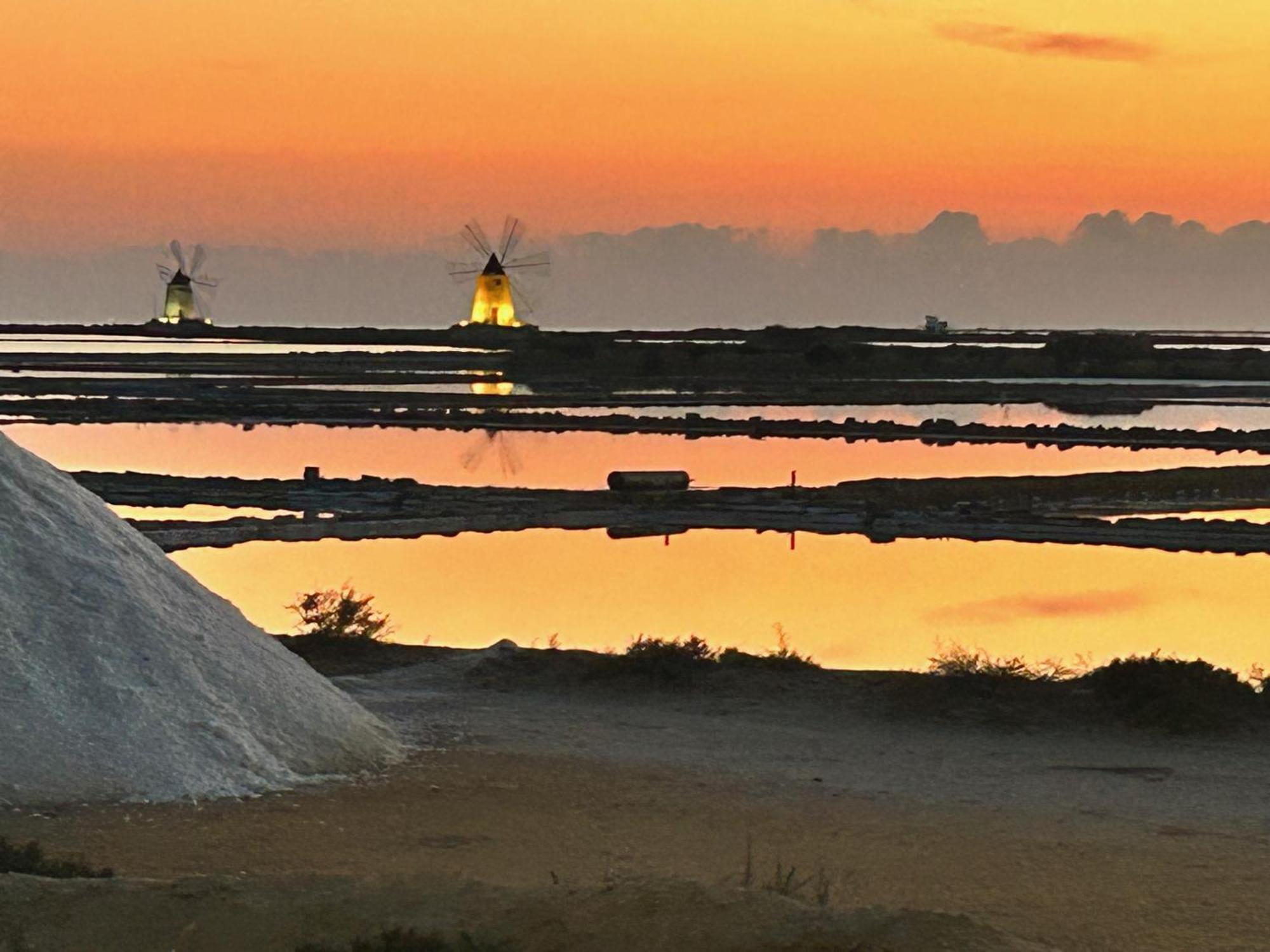 L'Oasi Una Pineta Sul Mare Custonaci Bagian luar foto