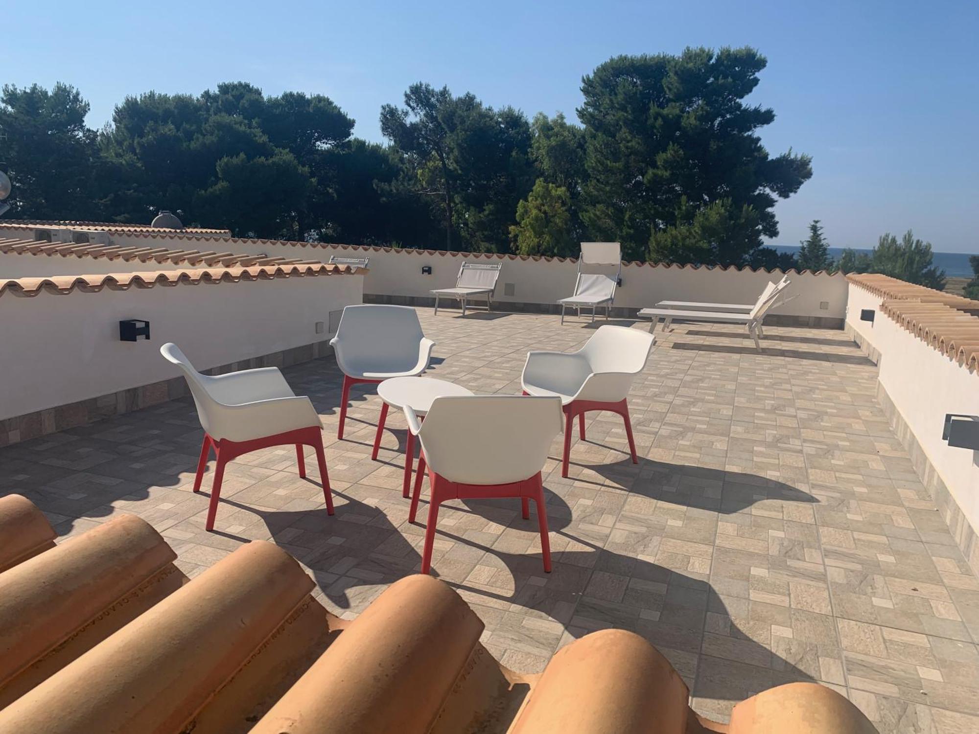 L'Oasi Una Pineta Sul Mare Custonaci Bagian luar foto