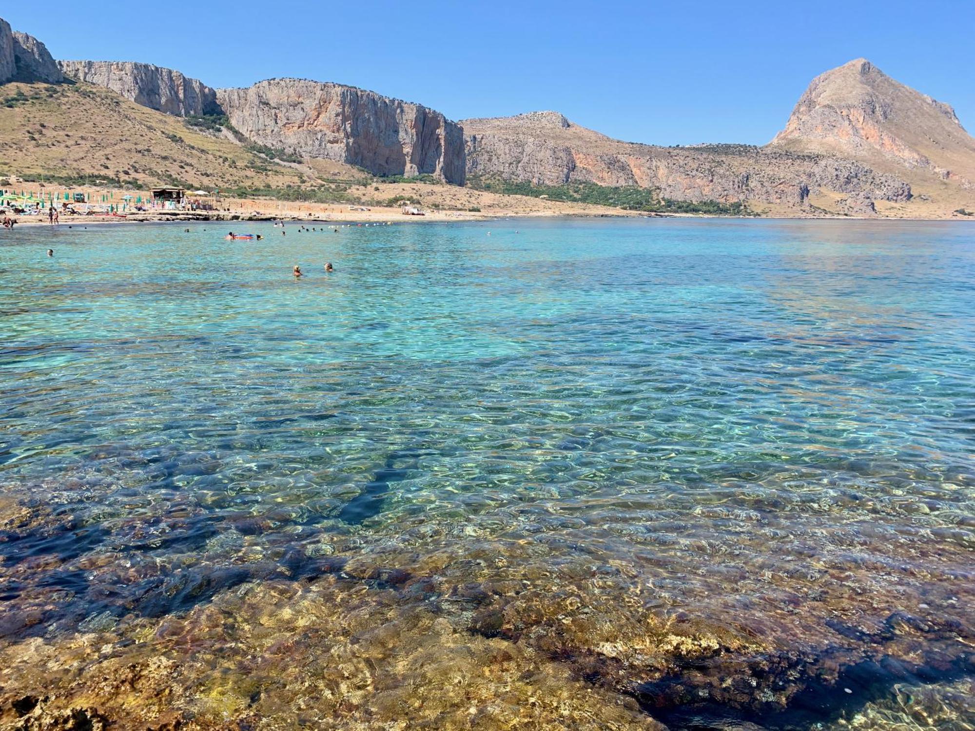 L'Oasi Una Pineta Sul Mare Custonaci Bagian luar foto